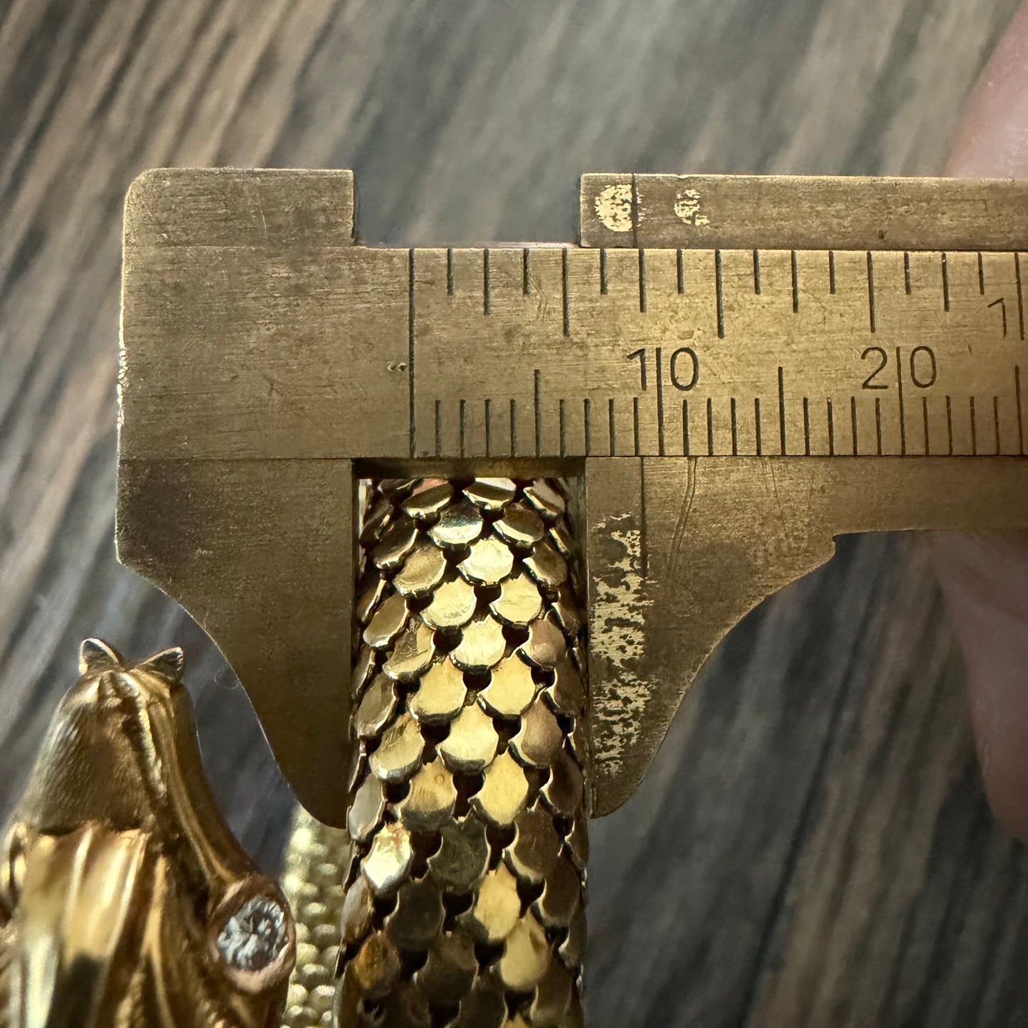 Circa 1940’s Italian Designer 18k Yellow Gold Flexible Mesh Heavyweight Snake Bracelet (6”-7.75”)