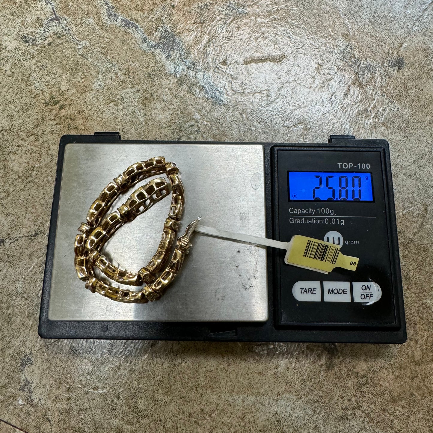 Brand New 4.0ctw Natural Baguette Diamond 14k Yellow Gold Infinity Link Bracelet (7.75”)