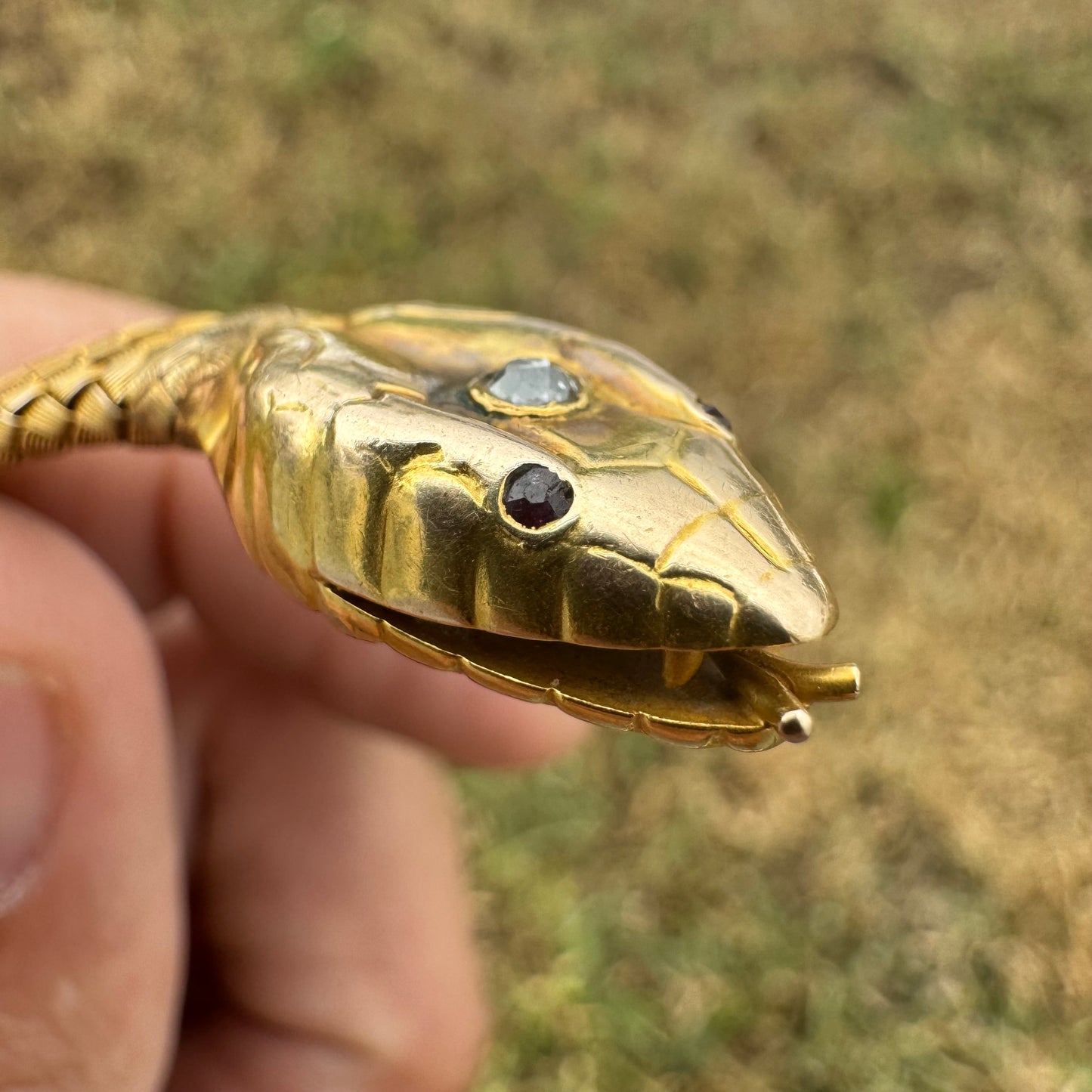 Circa 1840’s Early Victorian 19.7k Yellow Gold Woven Flexible Snake Band (24”)