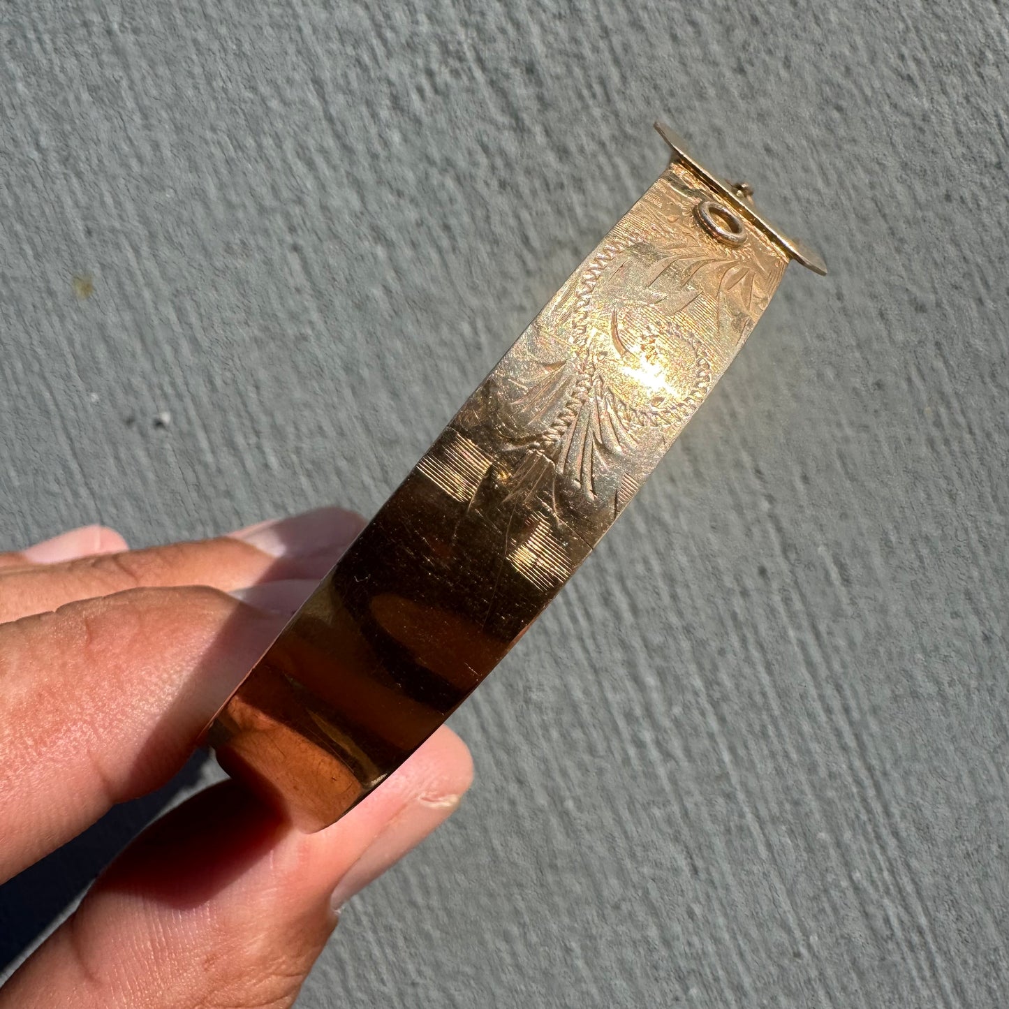 1921 Kaden Bros. 14k Yellow Gold Belt Buckle Bangle Bracelet (7.5”)