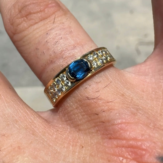 Sapphire ring