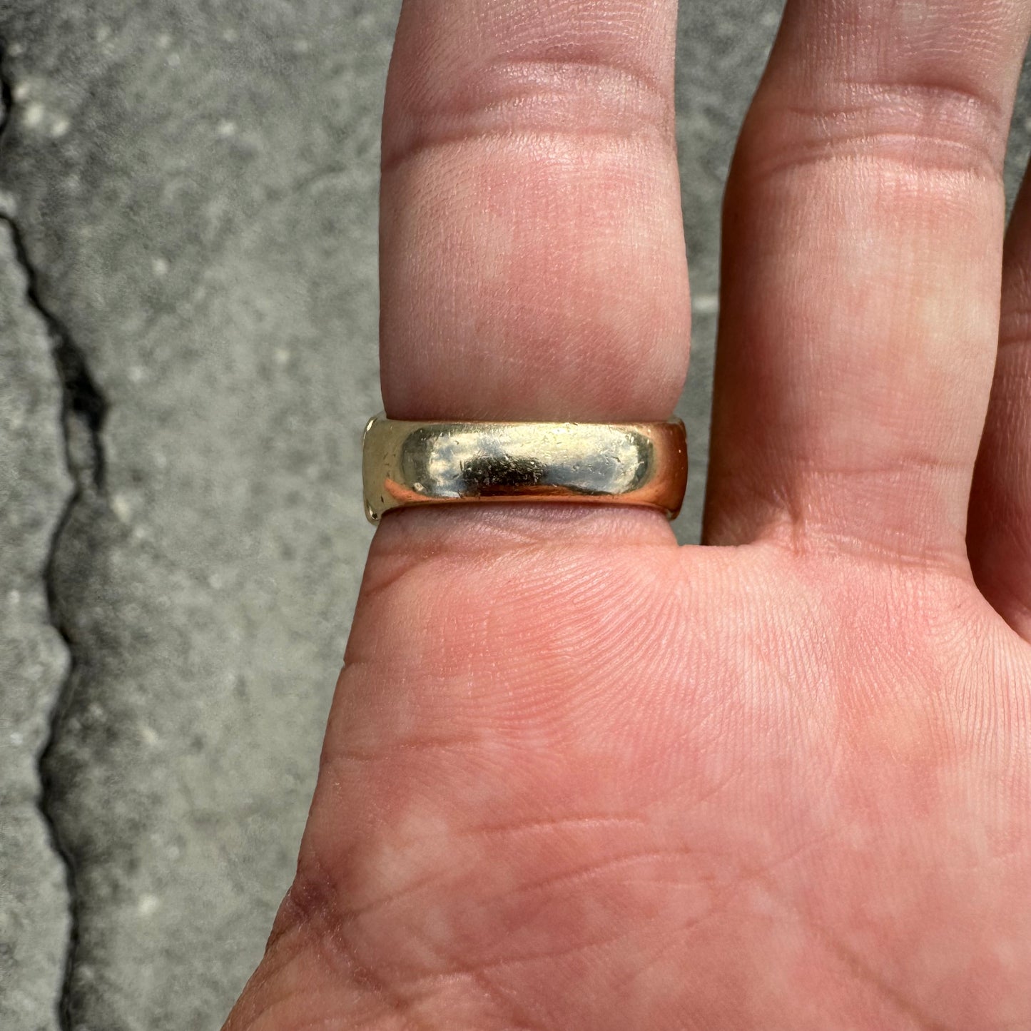 1970’s Solid 14k Yellow Gold Heavyweight Brutalist Moonstone Ring (9)