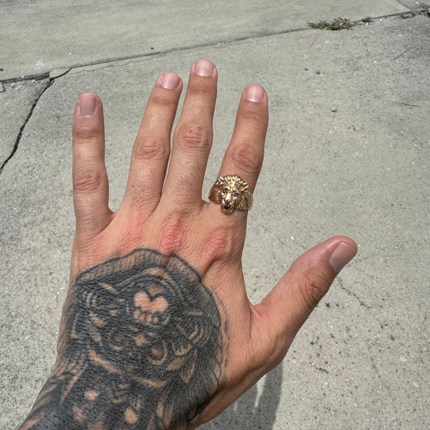 1970’s Solid 14k Yellow Gold Natural Ruby Encrusted Lion Ring (10.75)