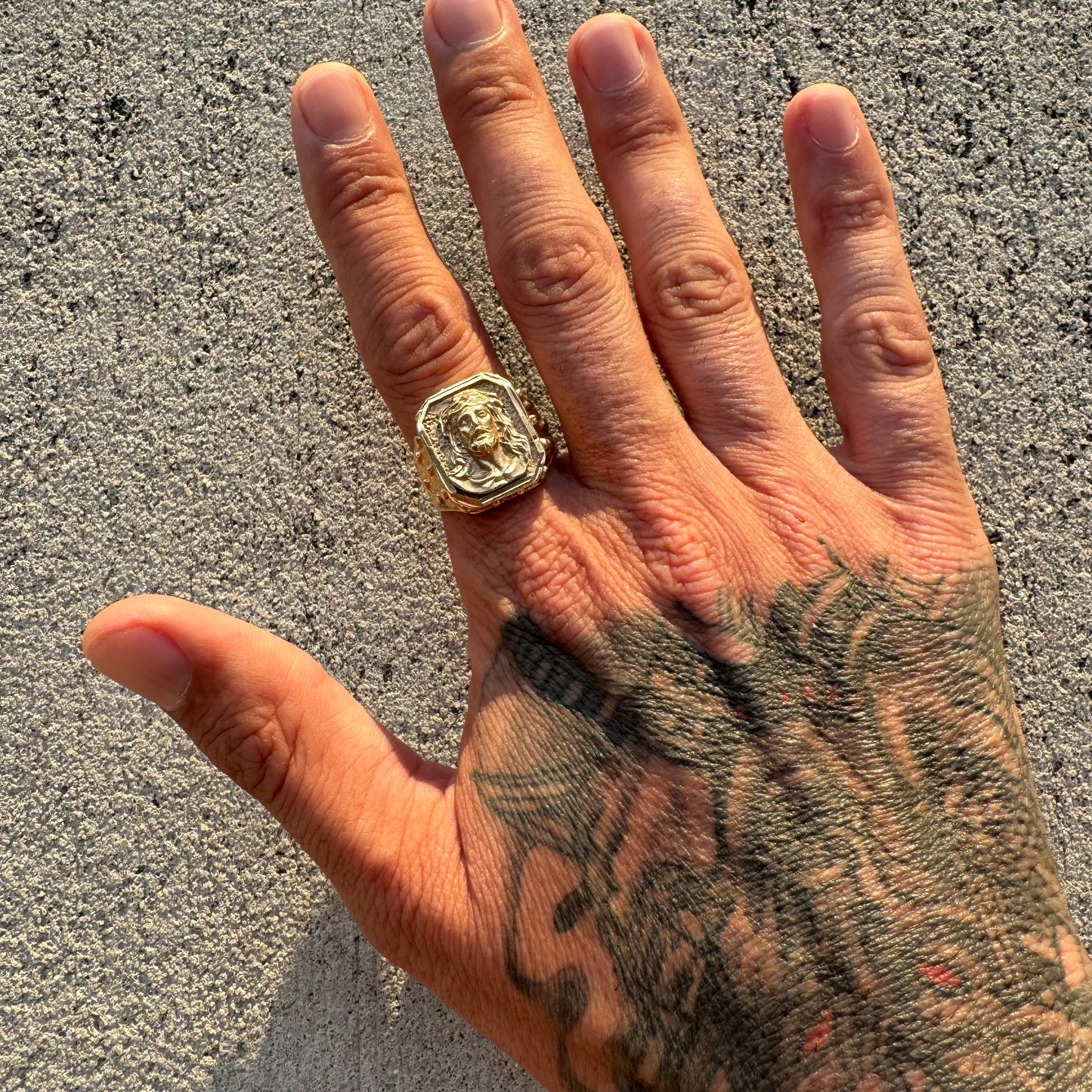 1980’s 14k Yellow Gold Jesus Piece Signet Ring (13)