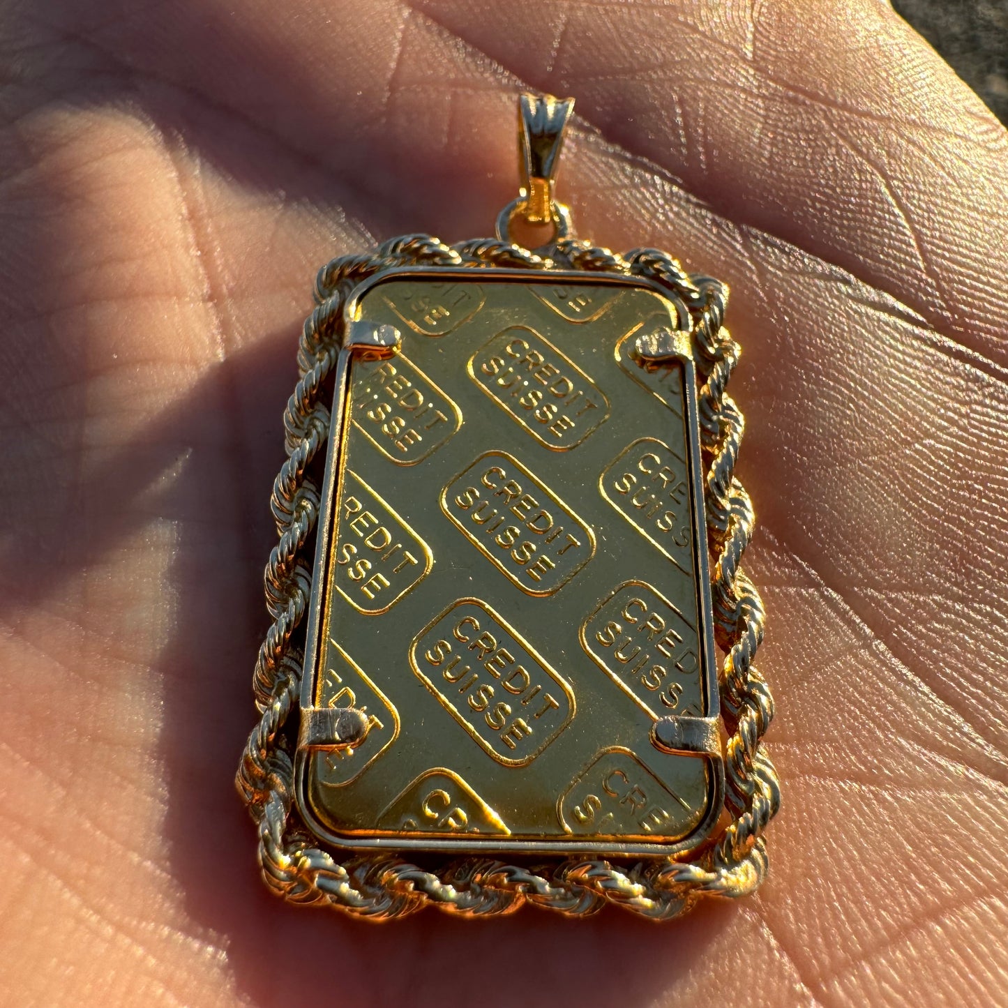 Vintage Pure .999 24k Gold 10g Credit Suisse Bullion Pendant
