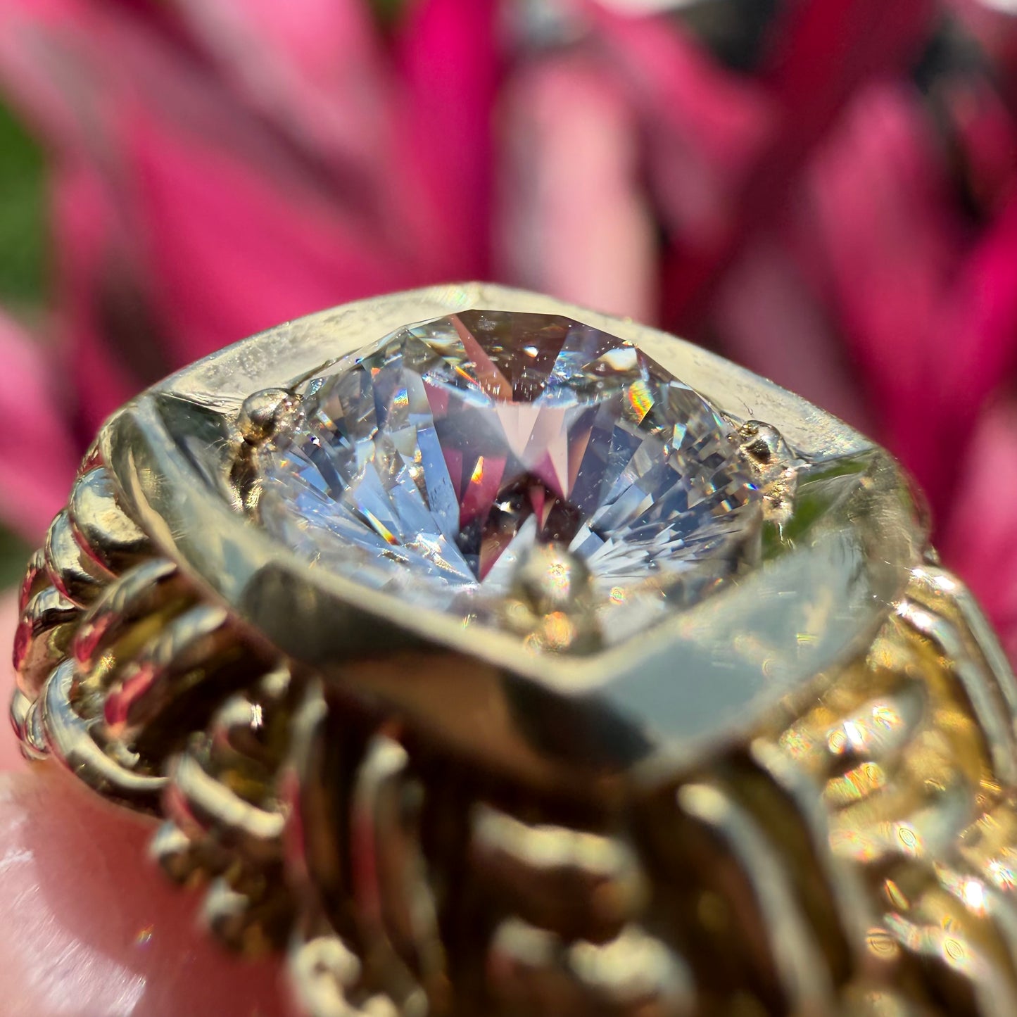 Vintage 2.0ct Natural VS1/I Old Euro Cut Diamond Solid 18k Yellow Gold Basket Weave Solitaire Ring(8)