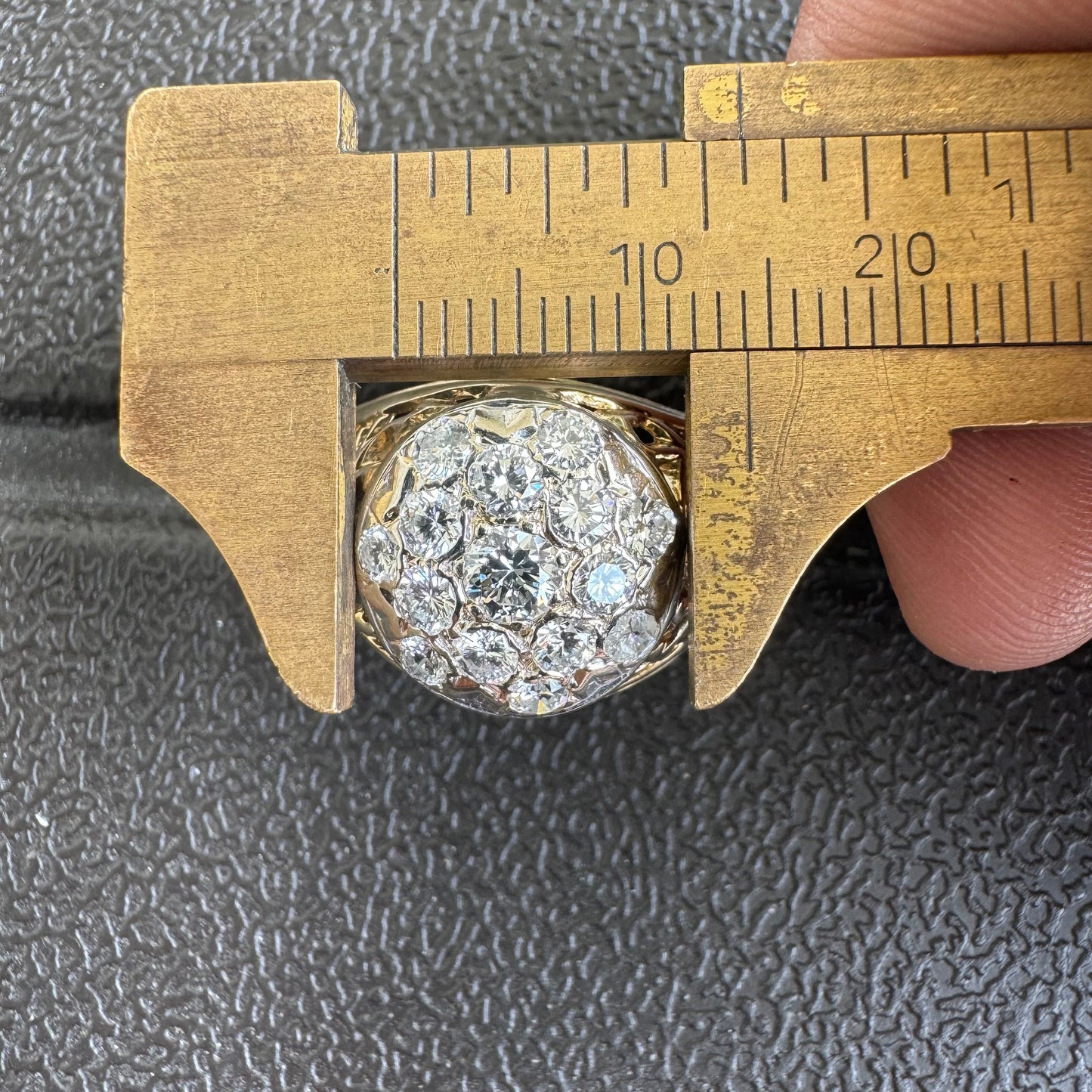 Vintage 14k Yellow Gold 1.5CTW VVS/VS Quality Mosaic Starburst Set Cluster Scroll Ring (9)