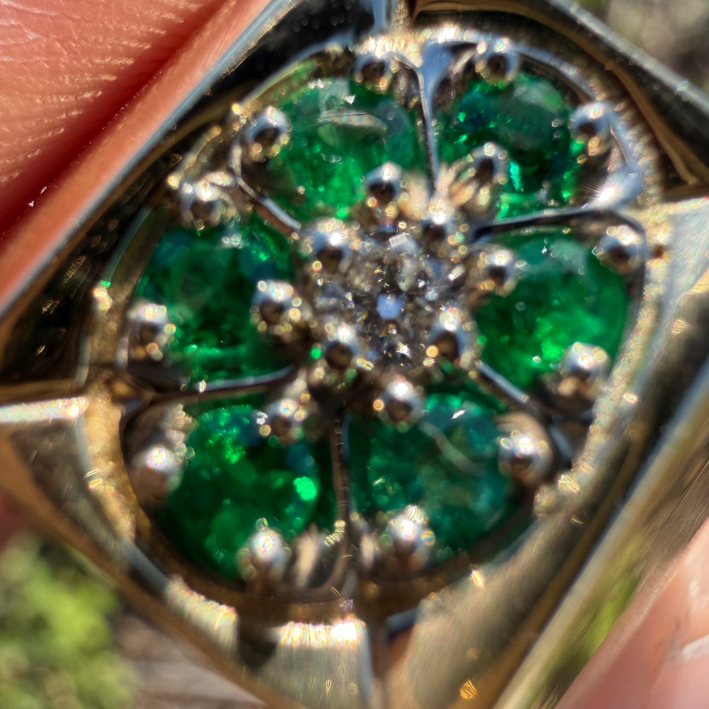 Vintage Solid 14k Yellow Gold .75ctw Natural Emerald And Diamond Cluster Ring (12.25)