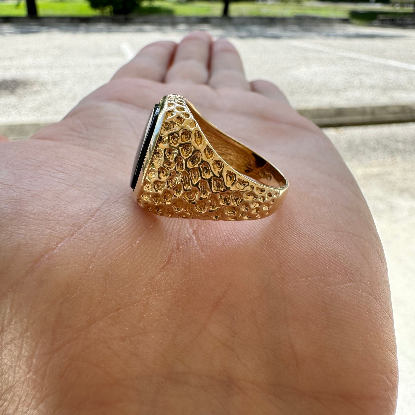 1980’s 14k Yellow Gold Black Onyx Nugget Signet Ring (10.5)