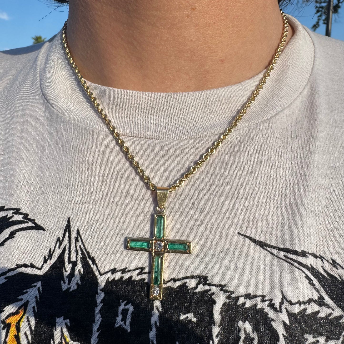 Vintage Solid 14k Yellow Gold 2.65ctw Natural Columbian Emerald And Diamond Cross Pendant