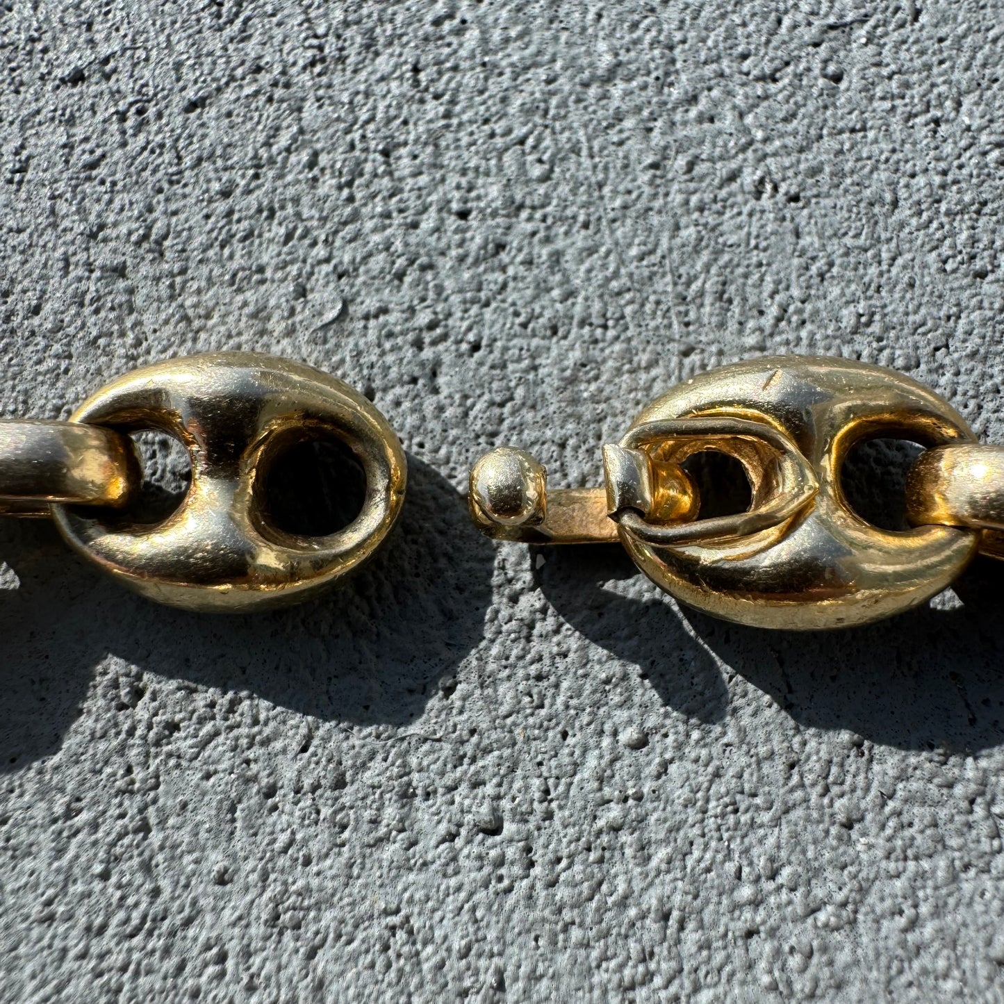 Vintage Fully Solid 14k Yellow Gold Super Heavyweight Puffed Mariner Link Bracelet (8.25”)