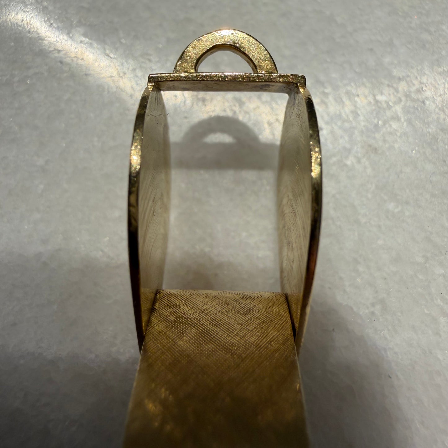 1977 Solid 18k Yellow Gold English Hallmarked Jewelers Loupe Pendant