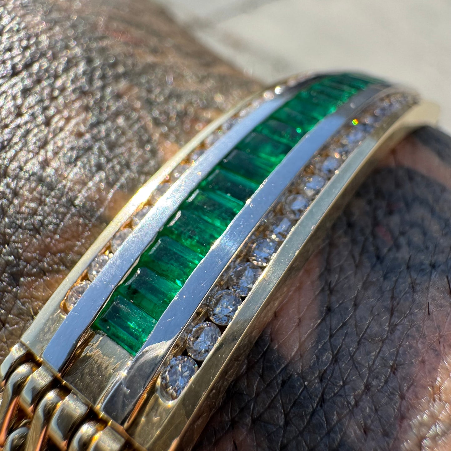 Vintage Heavyweight Solid 14k Yellow Gold 4ctw Natural Emerald And Diamond Panther Link ID Bracelet (7.75”)