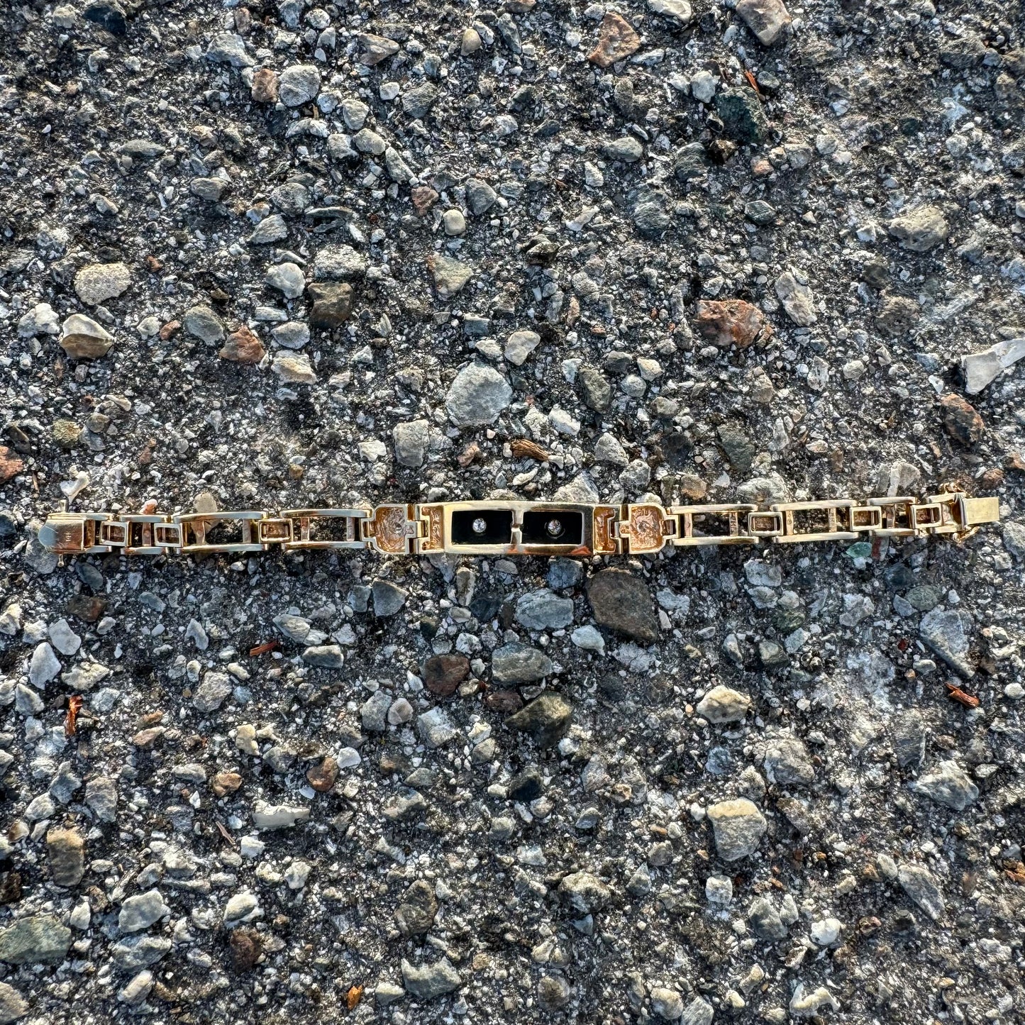 1980’s Solid 14k Yellow Gold 1.0ctw Natural Diamond Black Onyx Heavyweight Bracelet (7.5”)