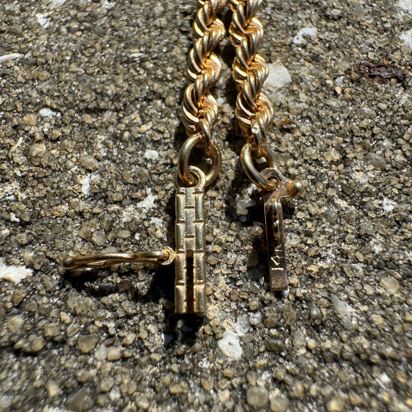 Vintage Solid 14k Yellow Gold Classic Rope Chain Necklace (24.5”)