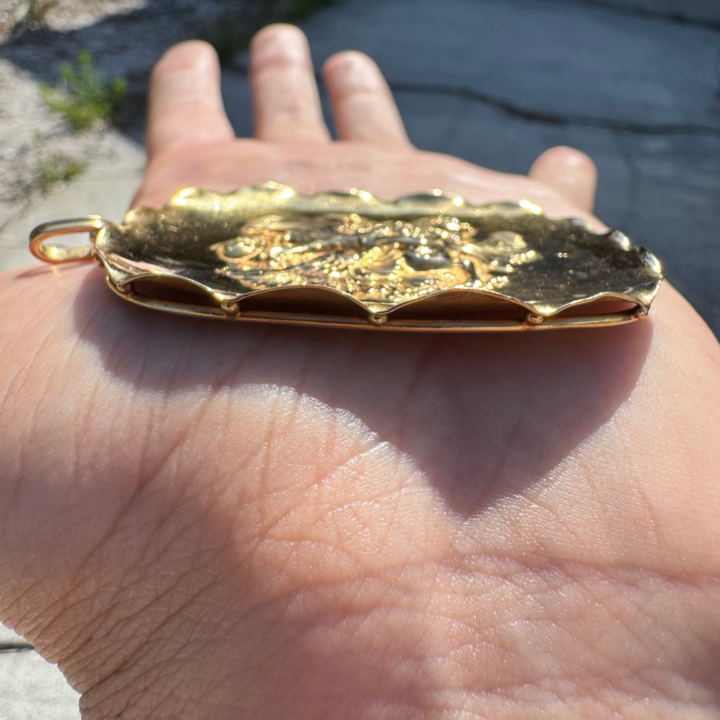 Vintage Designer Handmade Solid 18k Yellow Gold Large Russian Coat of Arms Imperial Double Eagle REPOUSSÉ Pendant