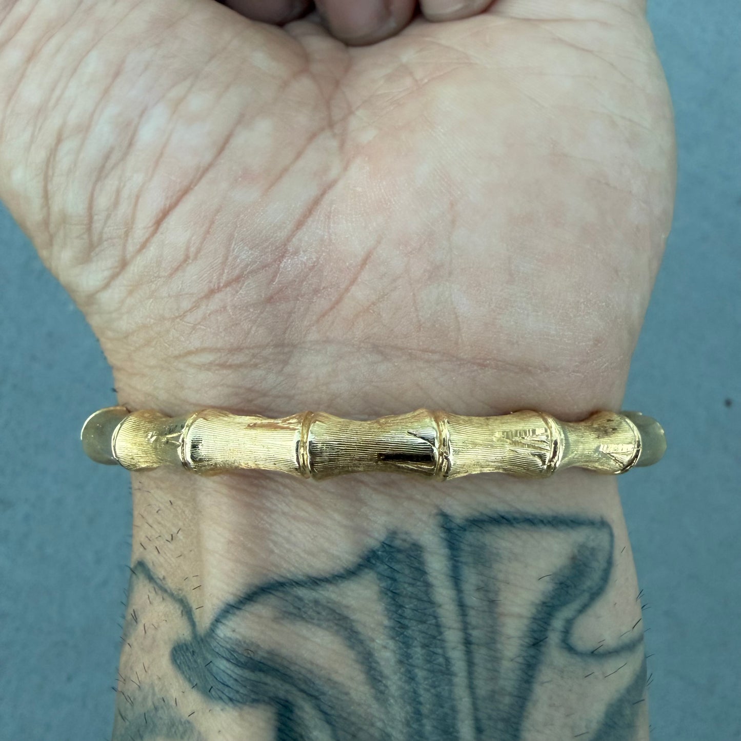 Vintage Designer Made Solid 14k Yellow Gold Bypass Bamboo Hinged Bangle Bracelet (5.75”-6.75”)