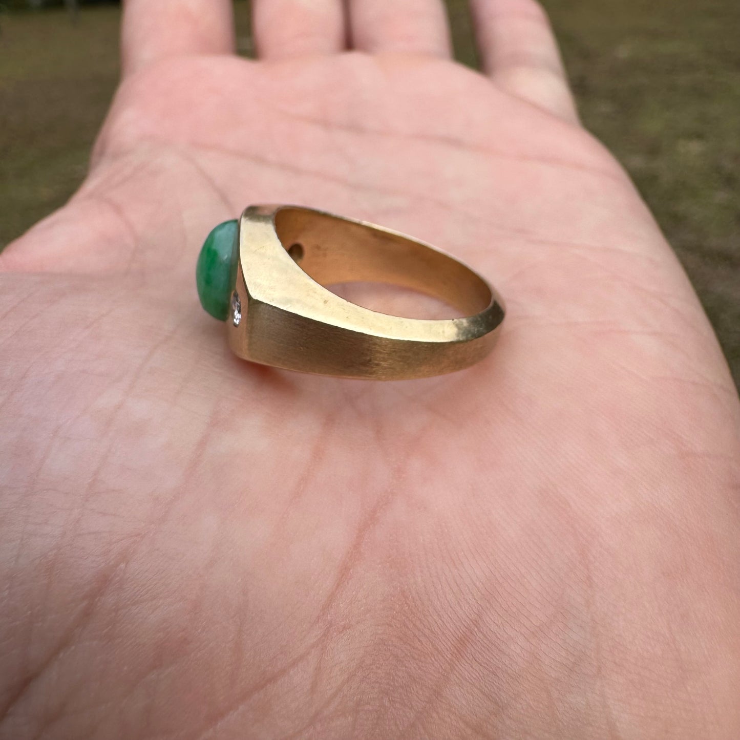 Mid-Century Solid 14k Yellow Gold Apple Jade Natural Diamond Trilogy Ring (9.5)