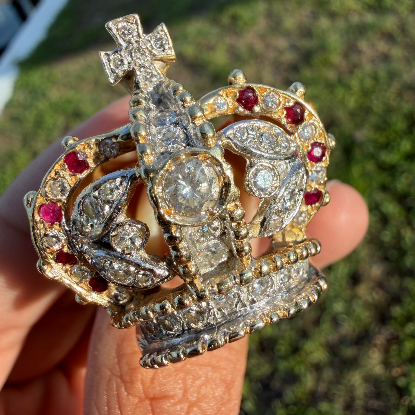 Vintage Solid 18k Yellow Gold 3.0ctw Natural Diamond And Ruby Encrusted Heavyweight Crown Ring (8)