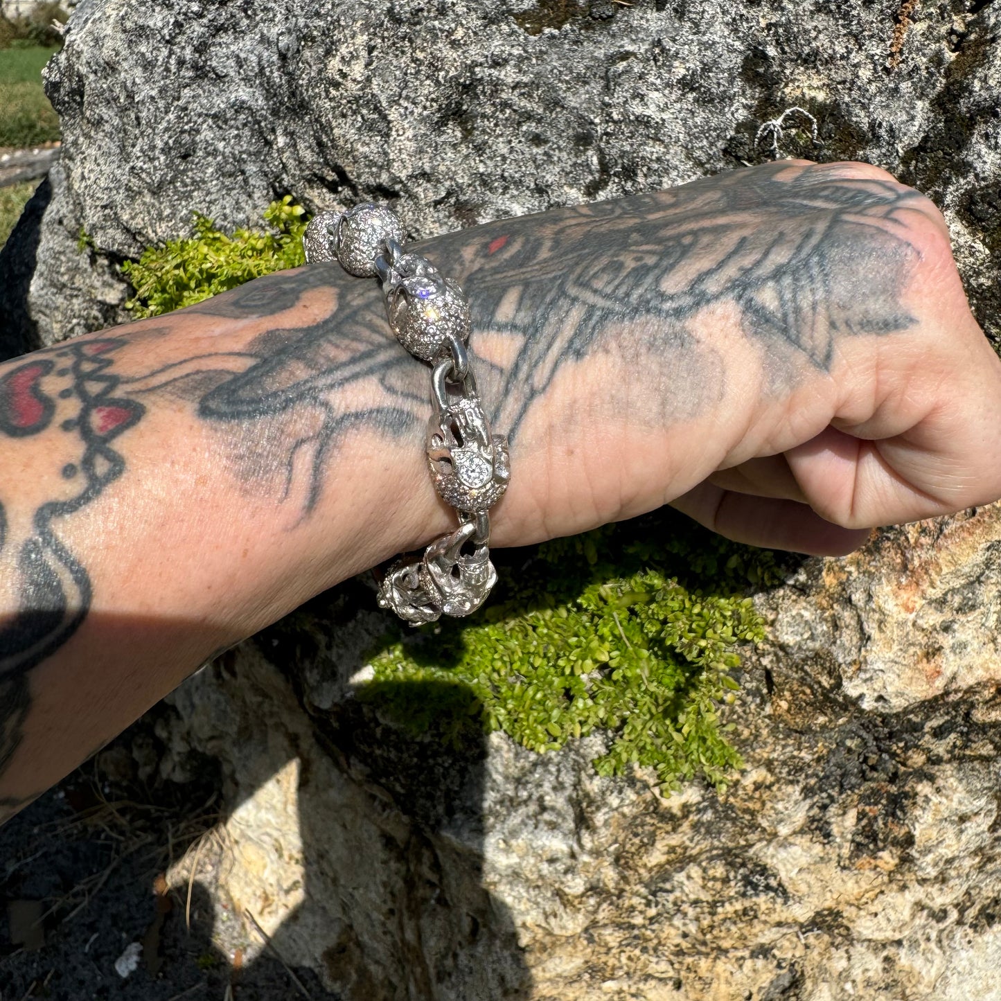 Vintage Solid 18k White Gold 21 CTW Natural Diamond Custom Skull Bracelet (7.25”)