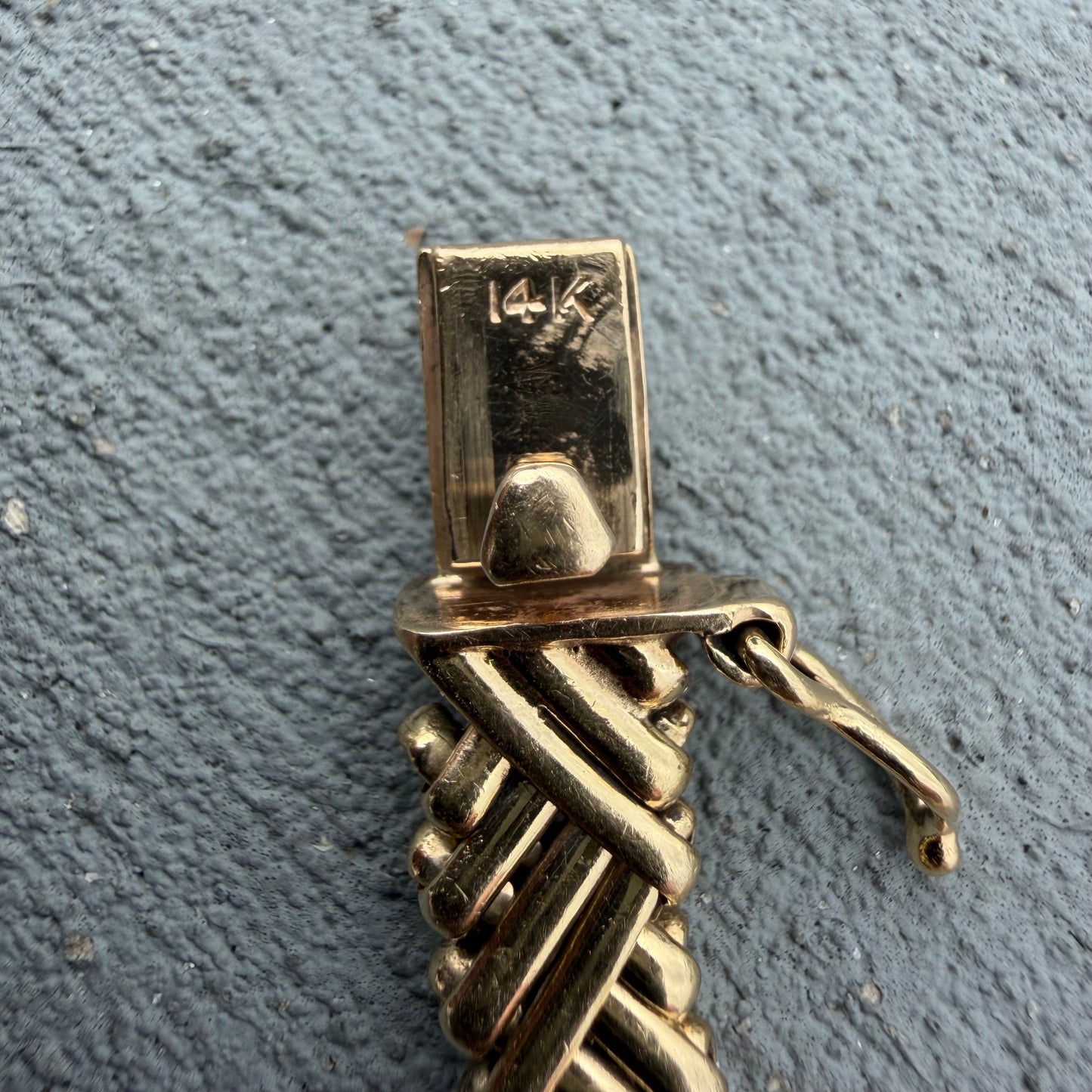 Vintage Tiffany & Co. Solid 14k Yellow Gold Basket Weave Link Bracelet (7.75”)