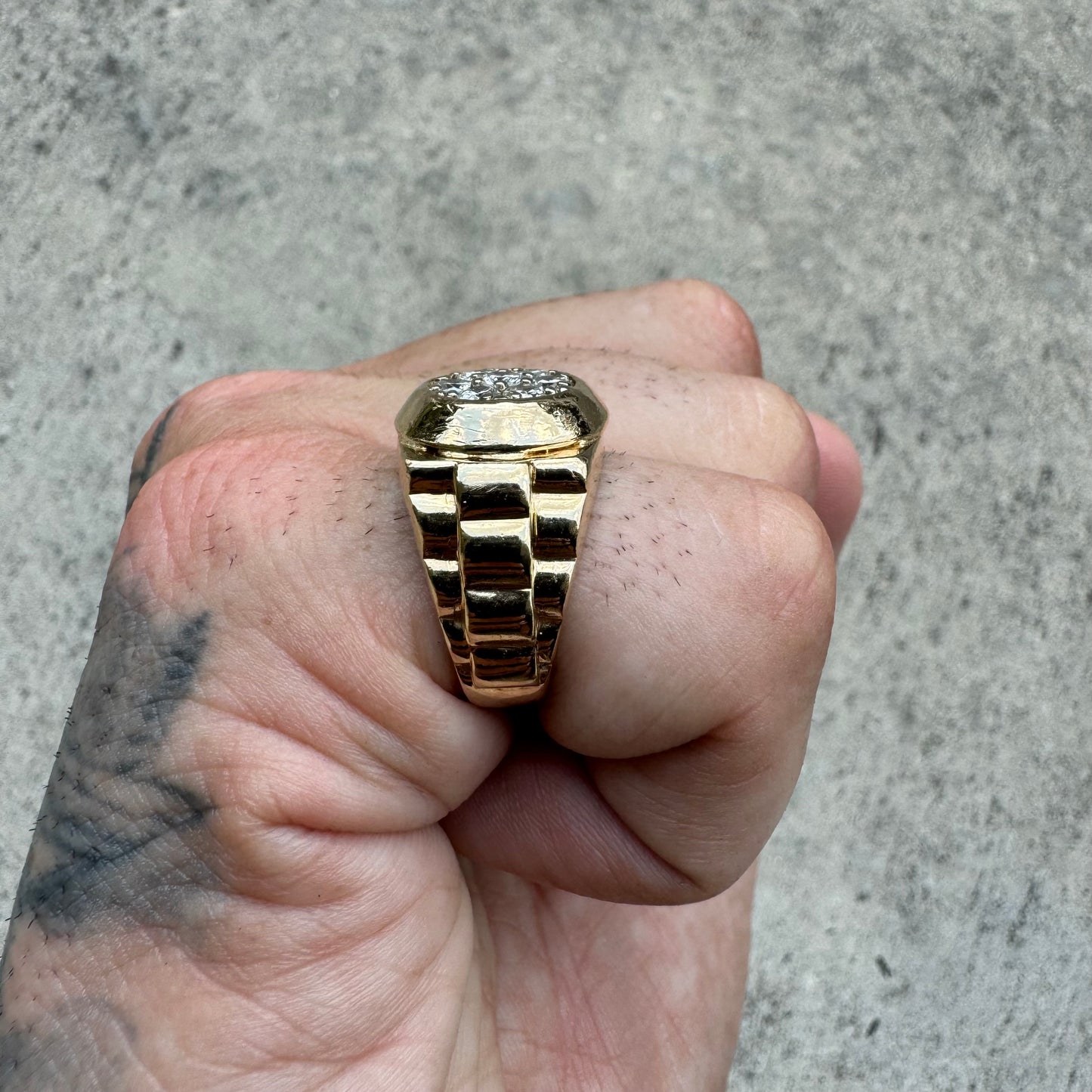 1970’s/80’s 14k Yellow Gold Rolex Style .75CTW Natural Diamond Kentucky Cluster Ring (6.5)