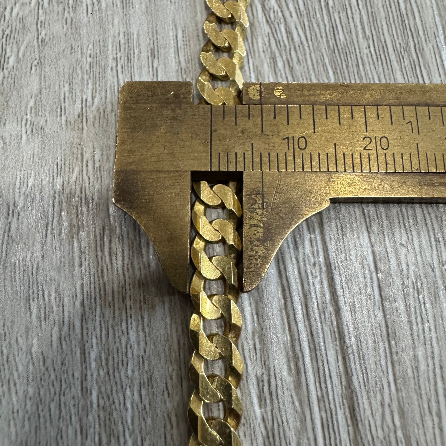 Vintage Solid 14k Yellow Gold Heavyweight Beveled Knife Edged Cuban Curb Link Necklace (22”)