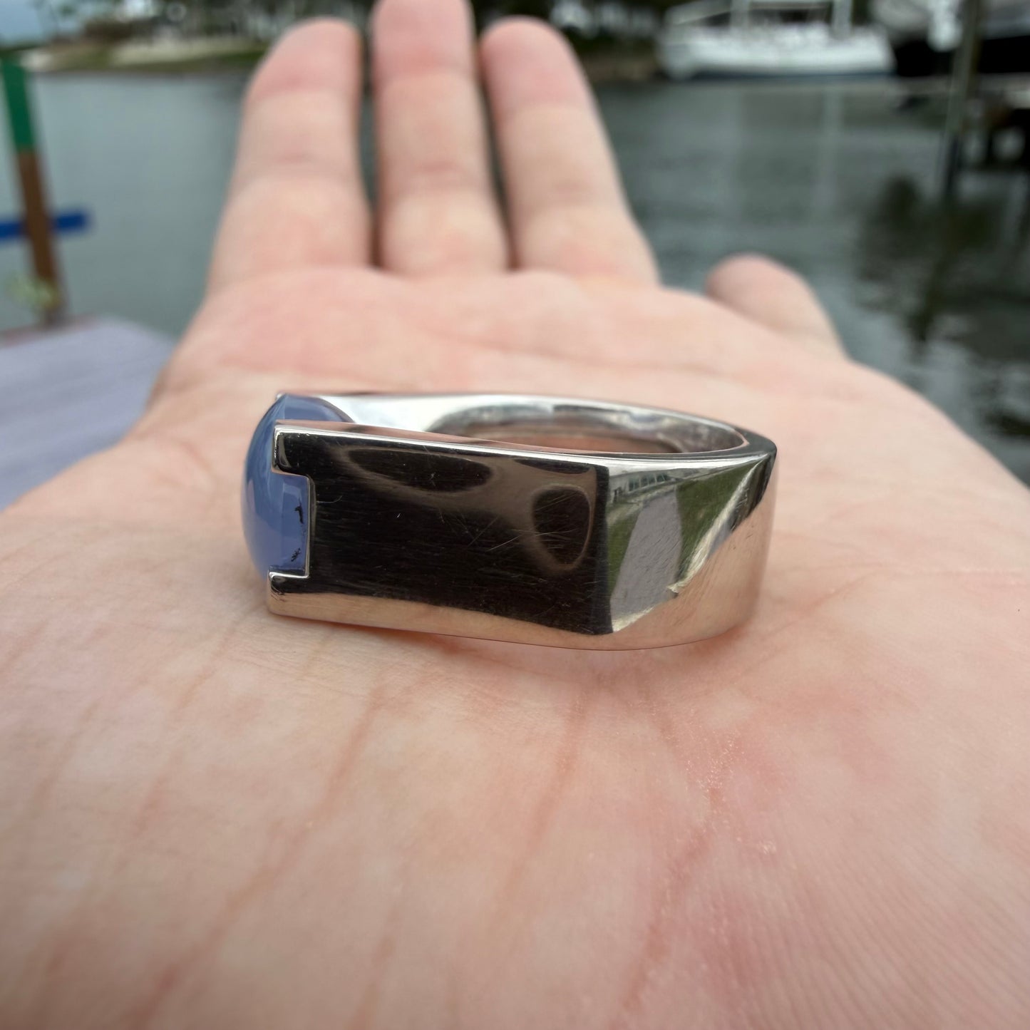 1999 Cartier Solid 18k White Gold Tankissme Chalcedony Ring (8)