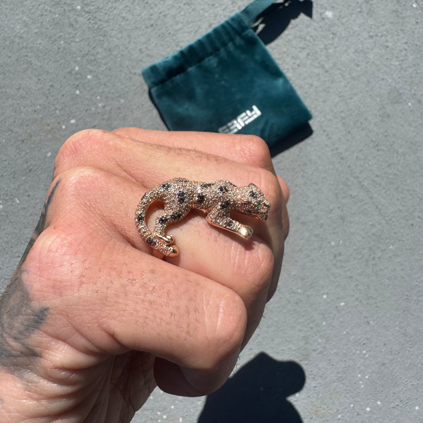 Effy Solid 14k Rose Gold 1.52ctw Natural Diamond And Emerald Stalking Panther Ring (7.25)