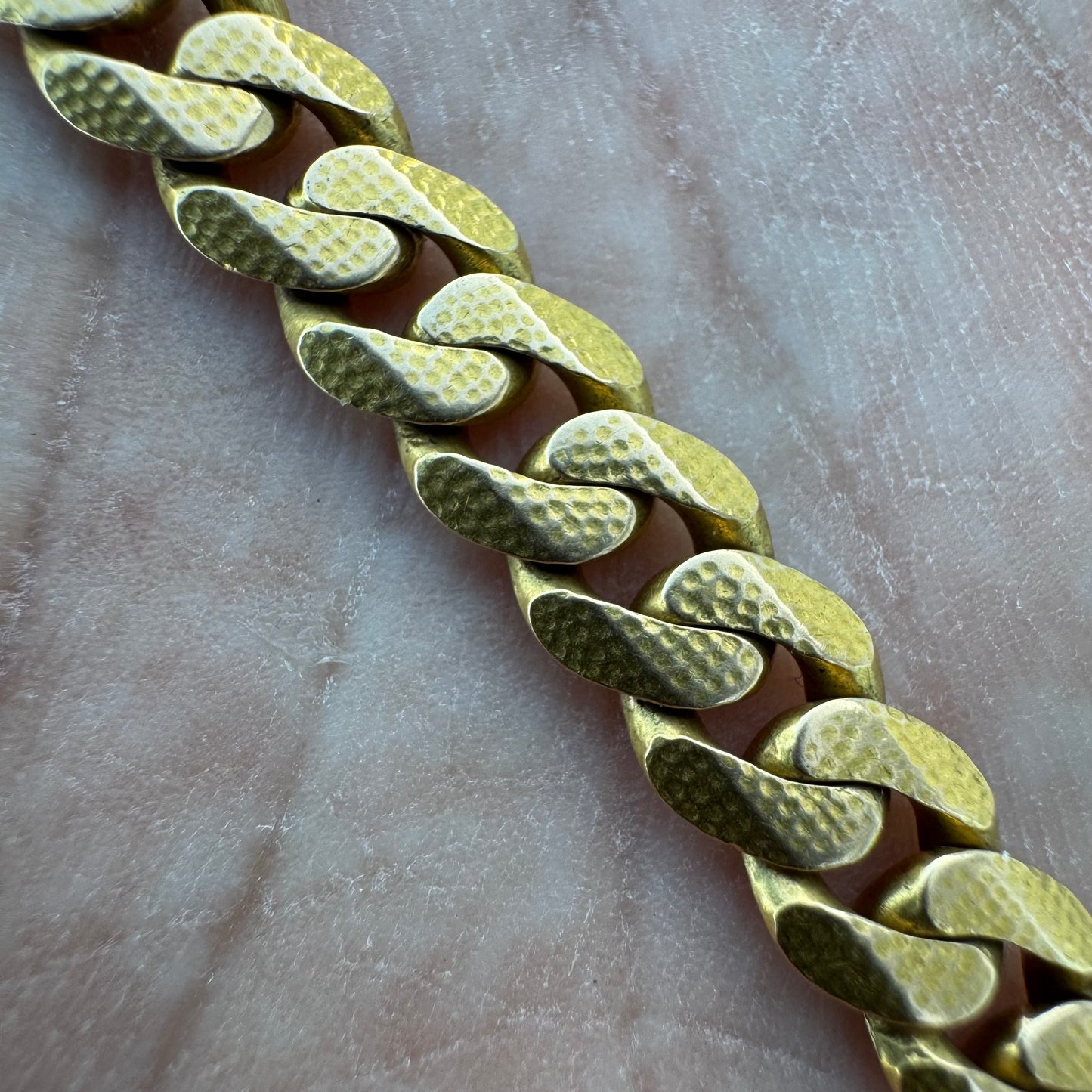 1960’s/70’s Solid 18k Yellow Gold Sleek Cuban Link Bracelet (7.25”)