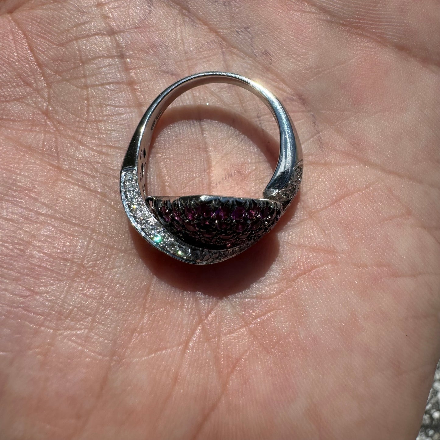 Immaculate 14k White Gold Natural Diamond And Ruby Flooded Banner Heart Ring (8)