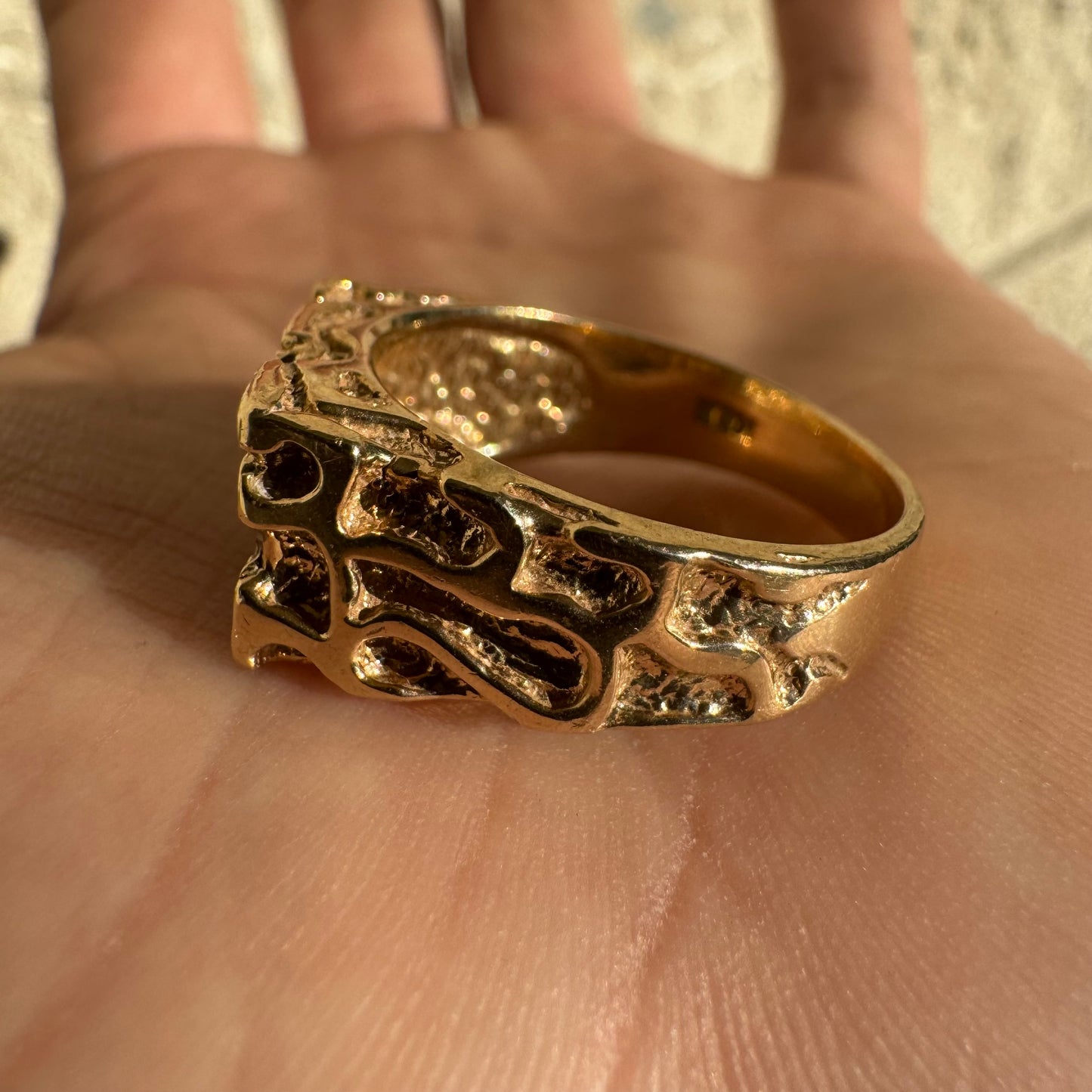 Vintage Solid 14k Natural Diamond Encrusted Honeycomb Nugget Ring (9)