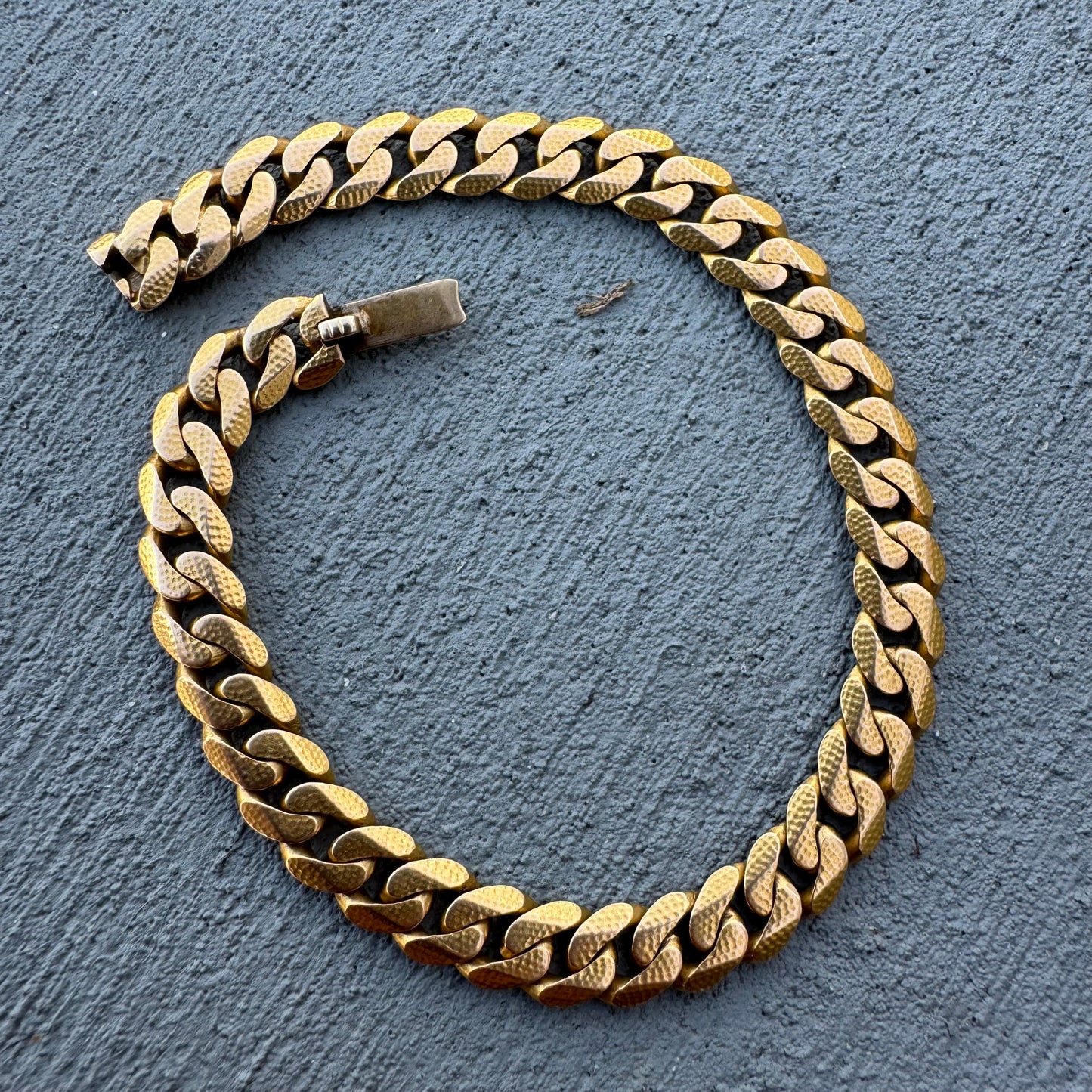 1960’s/70’s Solid 18k Yellow Gold Sleek Cuban Link Bracelet (7.25”)