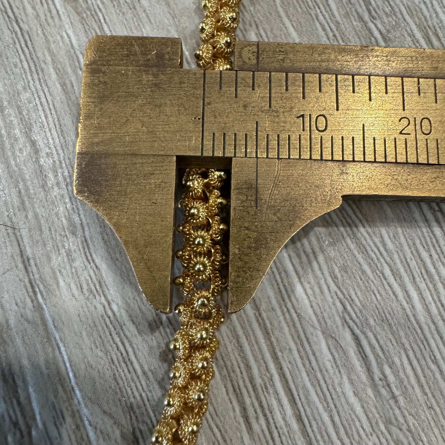 Vintage Solid 18k Yellow Gold Pikun Flower Link Baht Chain Necklace (20.5”)