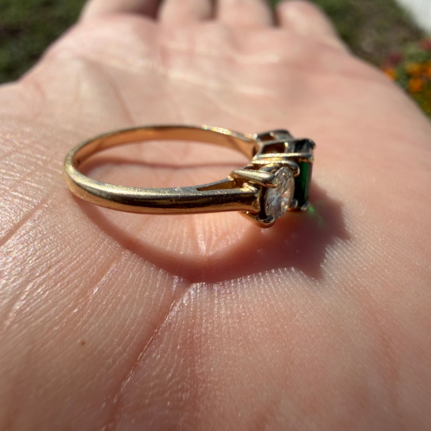 Vintage Solid 14k Yellow Gold 1.25ctw Natural Colombian Emerald And Diamond Trilogy Ring (6.5)