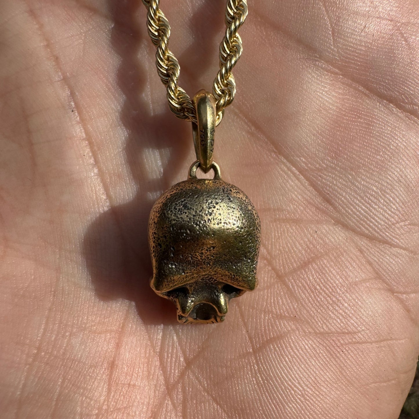 David Yurman Solid 18k Yellow Gold Memento Mori Skull Amulet Pendant