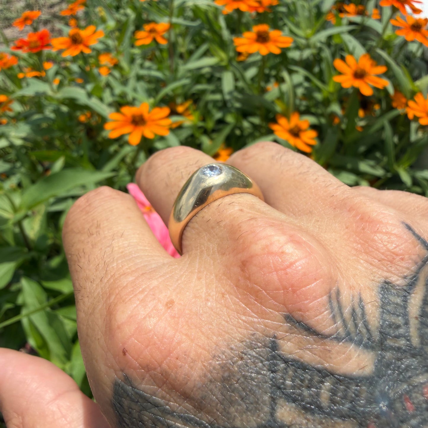 Mid-Century Solid 14k Yellow Gold .45ct Natural VS Diamond Rub Over Gypsy Ring (10)