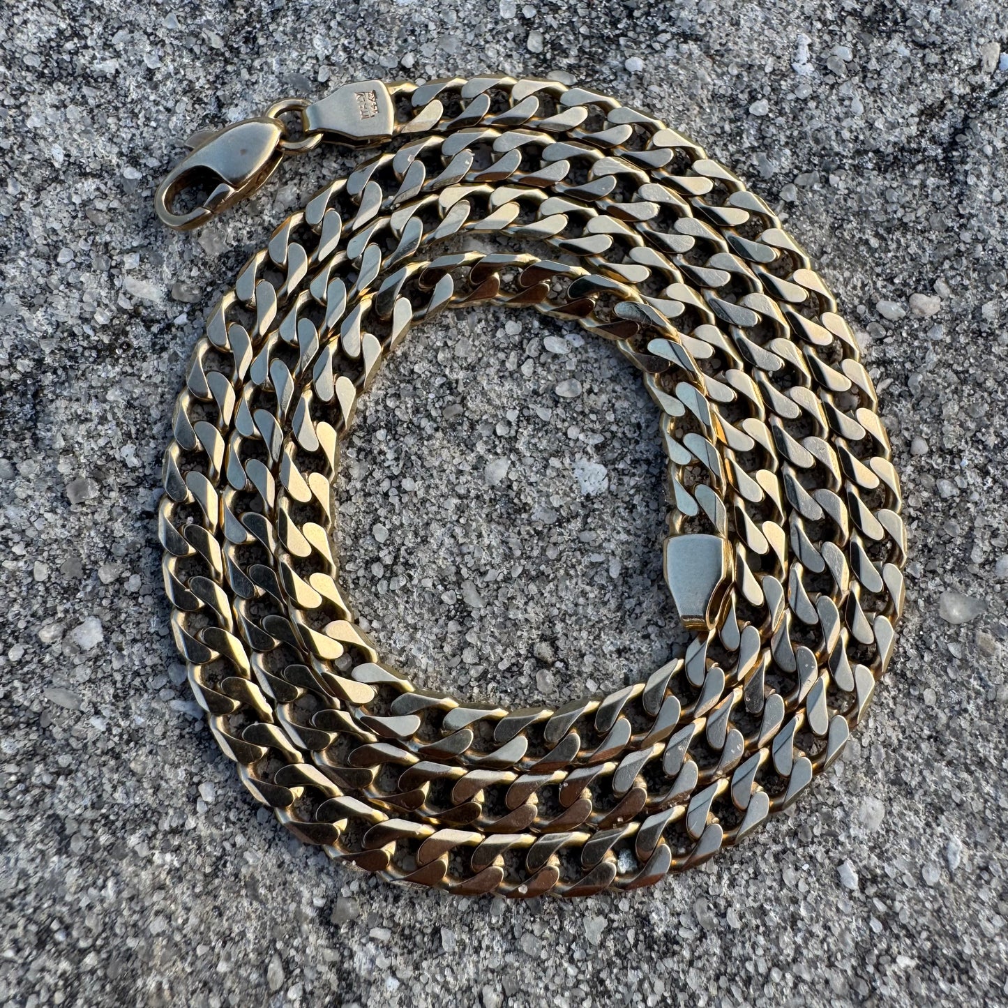Vintage Solid 14k Italian Yellow Gold Classic Cuban Curb Link Necklace (18.5”)