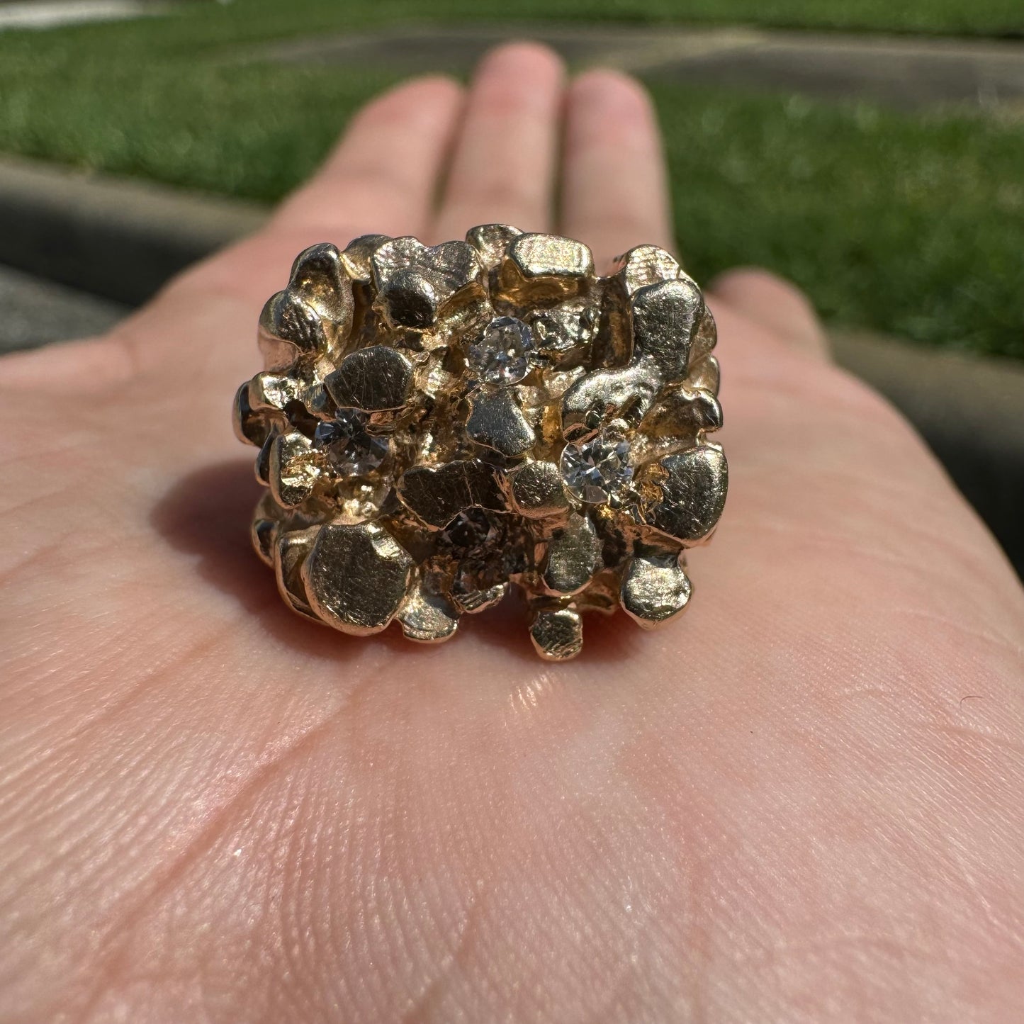 1980’s Solid 14k Yellow Gold Heavyweight .35ctw Diamond Encrusted Nugget Ring (8.5)