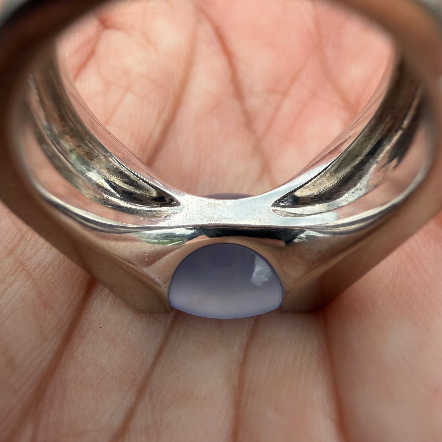 1999 Cartier Solid 18k White Gold Tankissme Chalcedony Ring (8)