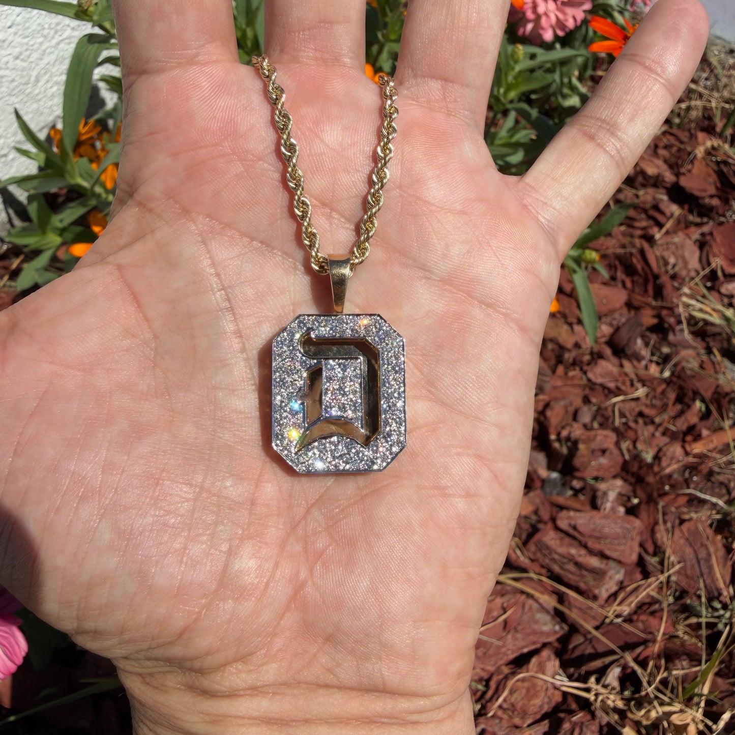 Vintage Custom Made Solid 14k Yellow Gold 3.25ctw Natural VS Diamond Encrusted “D” Pendant