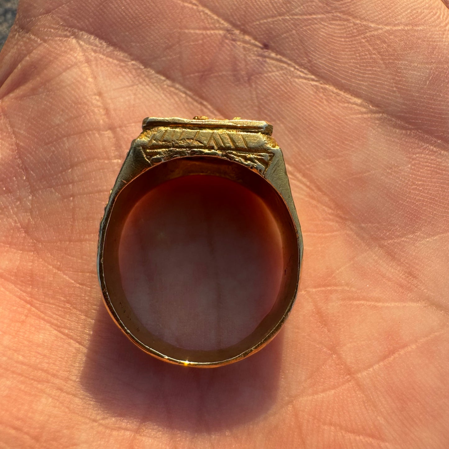 Antique Handcrafted Solid 18k Yellow Gold Columbian Emerald Raw Natural Gold Nugget Signet Ring (9)