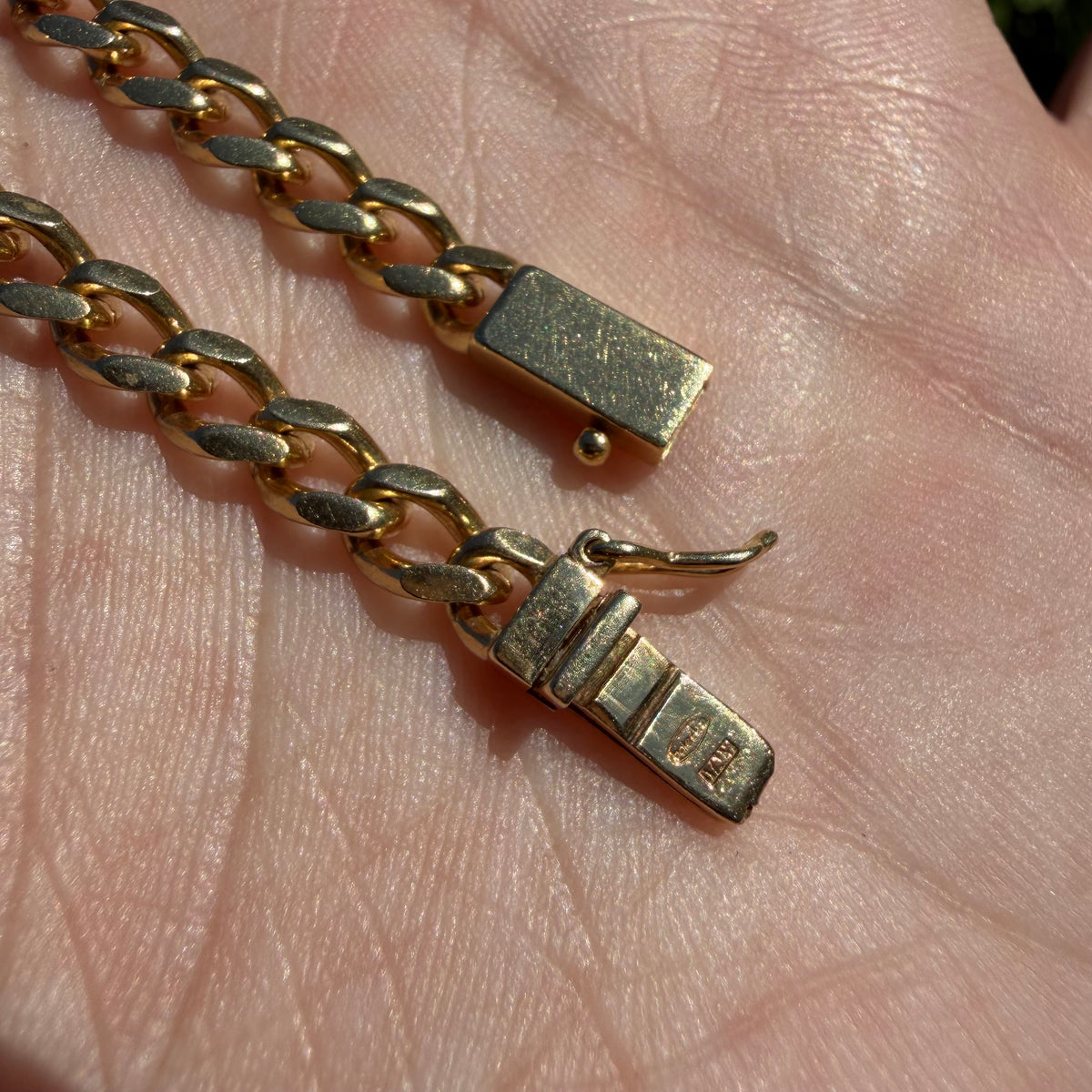 Vintage Balestra Solid 14k Yellow Italian Gold Cuban Curb Link Necklace (20”)