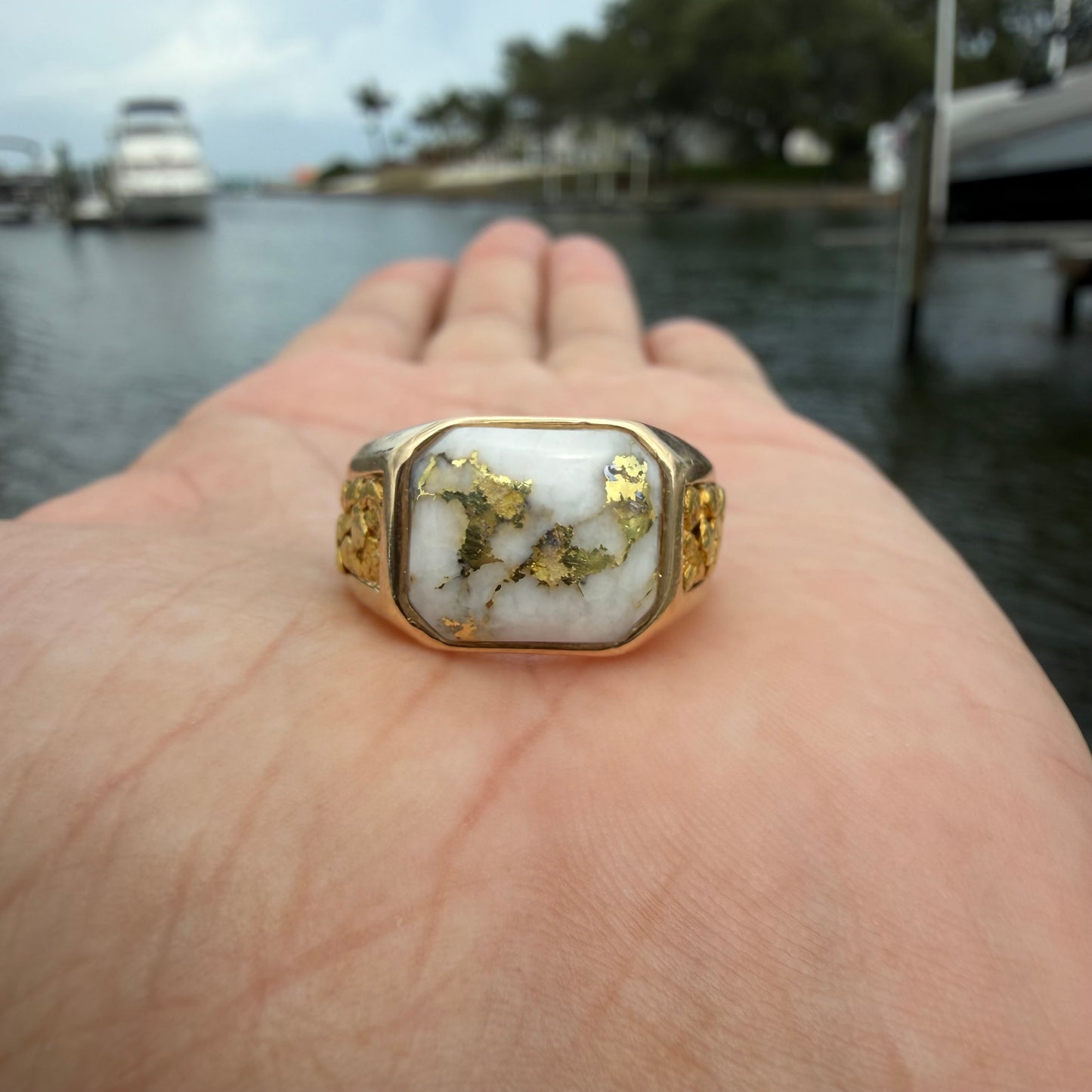 Vintage Solid 14k Yellow Gold Raw 22k Nugget Gold Bearing Quartz Signet Ring (10)