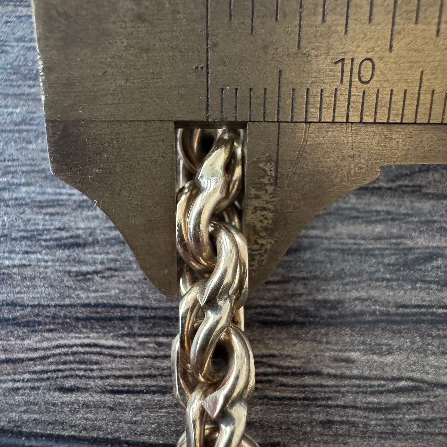 Mid-Century Tiffany & Co. Solid 14k Yellow Gold Heavyweight Chino Link Bracelet (7.25”)