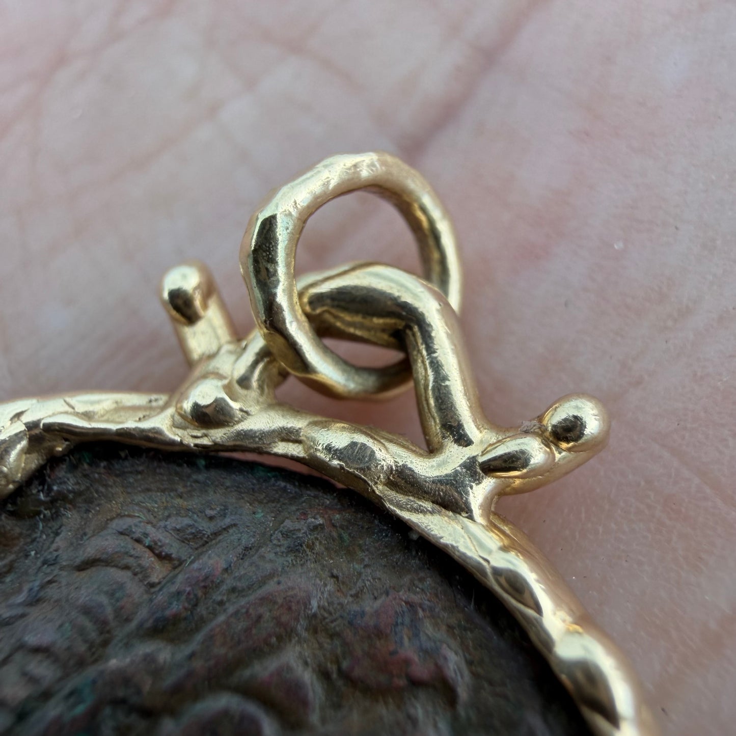 Vintage Solid 14k Yellow Gold Ancient 156-158A.D Antoninus Pius Roman Coin Brutalist Pendant
