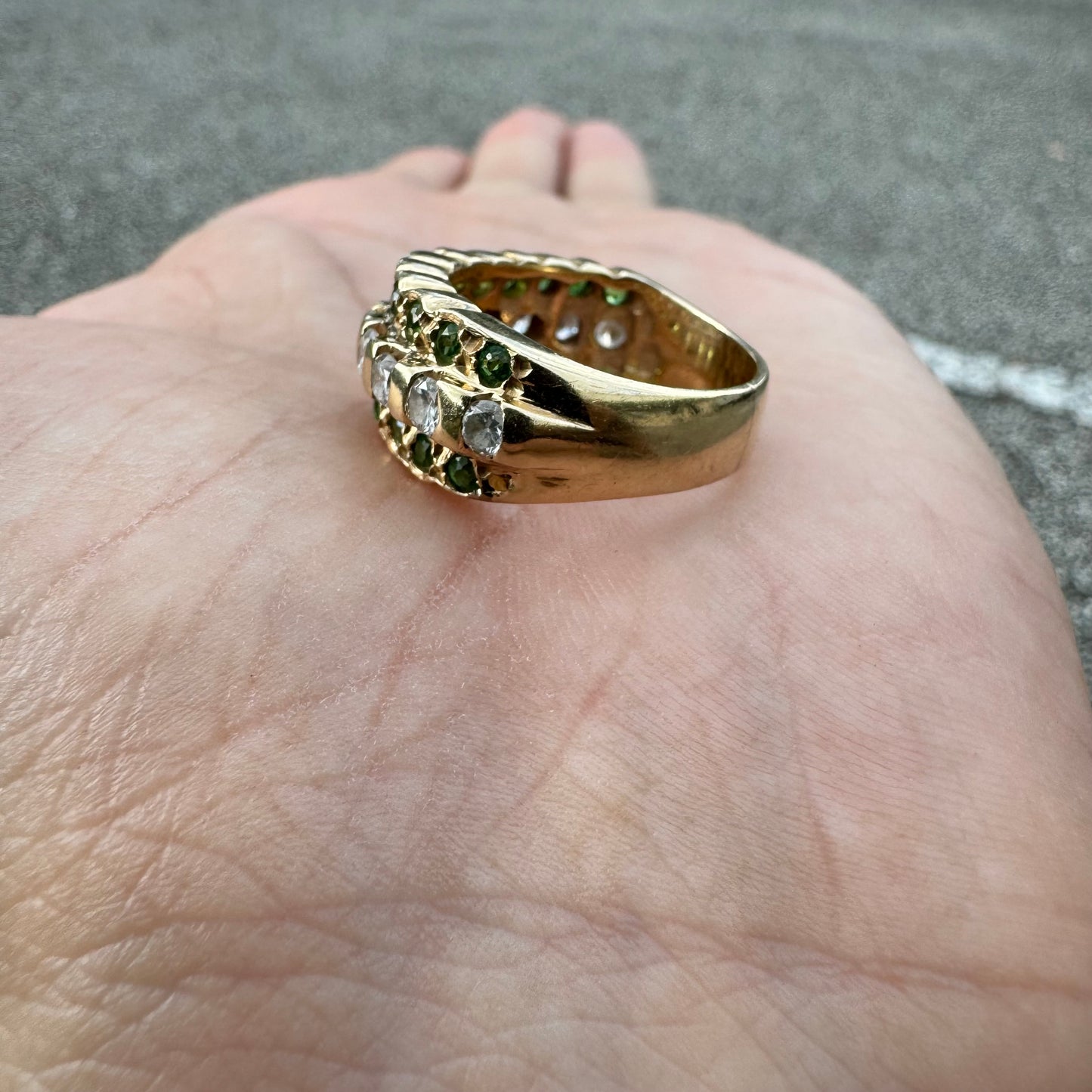 Vintage Handmade Solid 14k Yellow Gold 1.0Ctw Natural Diamond/1.25Ctw Tsavorite Garnet Ring (7.5)