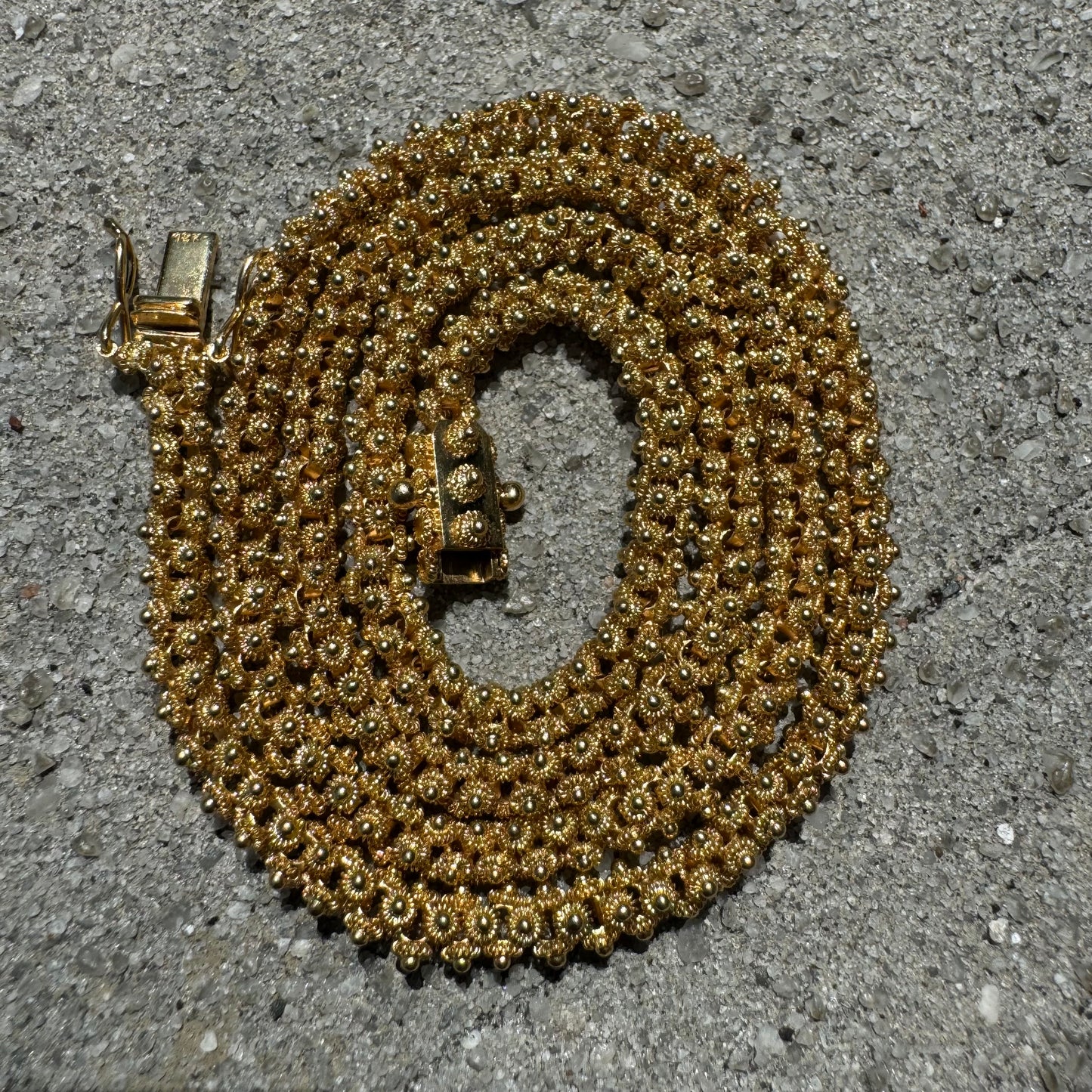 Vintage Solid 18k Yellow Gold Pikun Flower Link Baht Chain Necklace (20.5”)