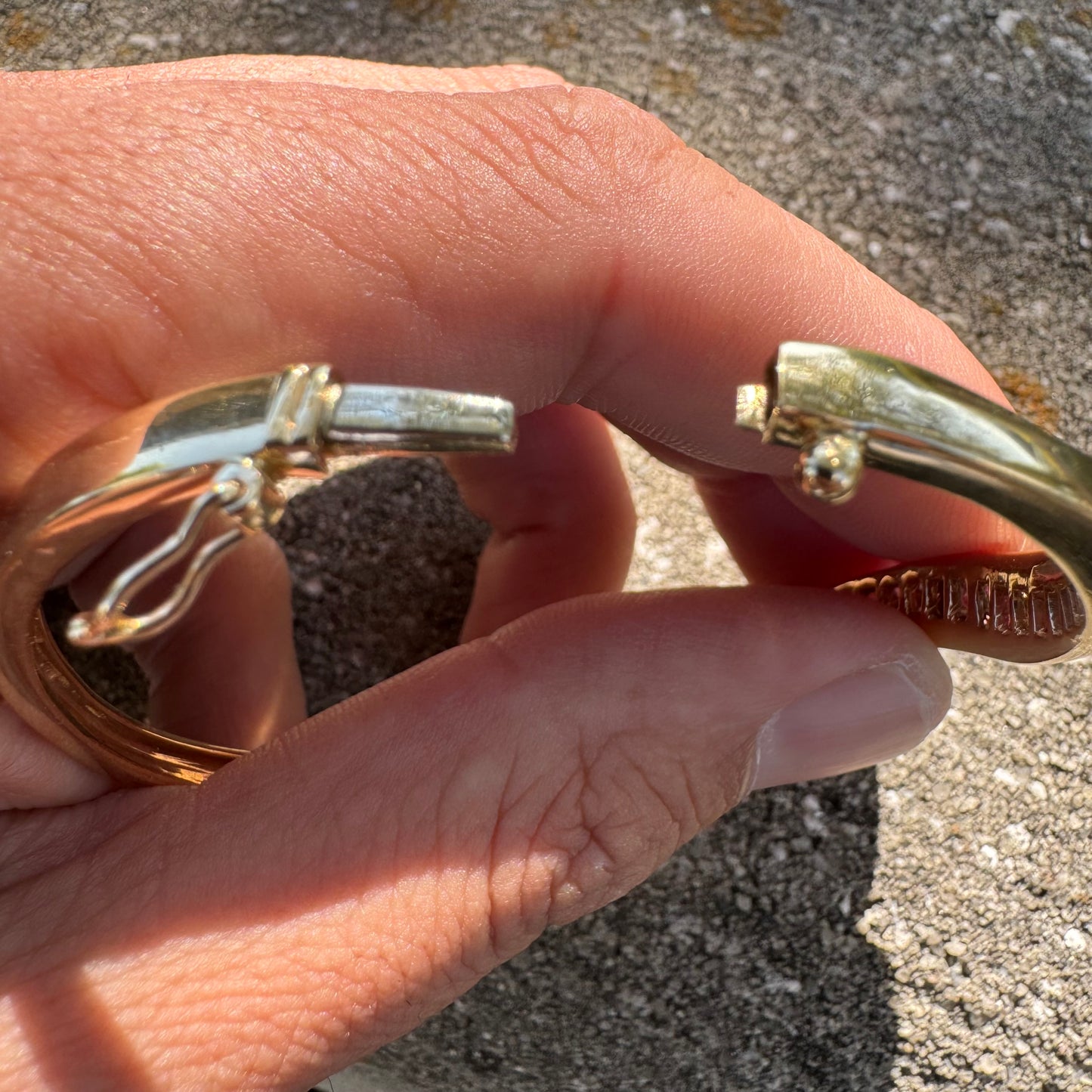 Vintage Solid 14k Yellow Gold Natural Diamond And Ruby Bangle Bracelet