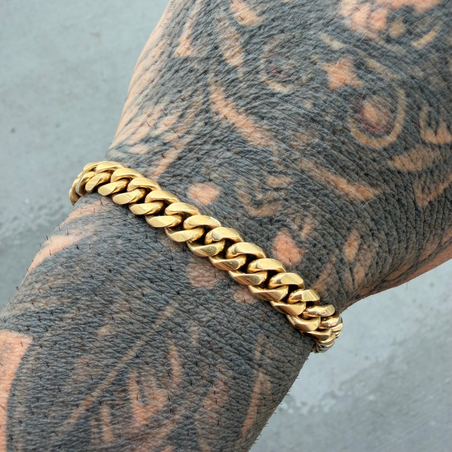 Mid-Century Solid 18k Yellow Gold Handmade Miami Cuban Link Bracelet (7.25”)